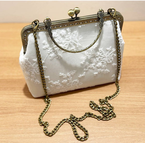 REUSSITE JAPAN WOMEN'S KISSLOCK HANDBAG FOR PARTY / WEDDINGS, 2-WAY SHOULDER CROSSBODY WHITE