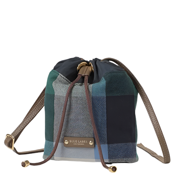 BLUE LABEL CRESTBRIDGE CHECK CANVAS DRAWSTRING BAG (GREEN) 55112401-71