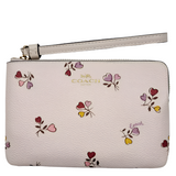 COACH CORNER ZIP WRISTLET WITH HEART PRINT GOLD/CHALK MULTI CW965