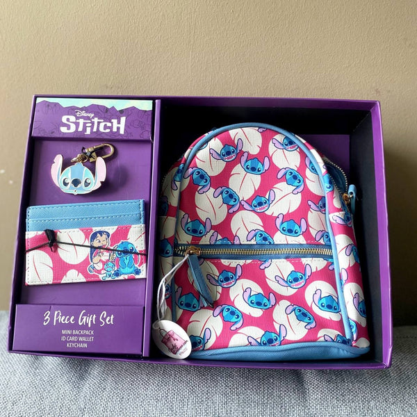 DISNEY LILO & STITCH  GIFT SET BACKPACK. CARD HOLDER , KEY CHAIN IN BOX