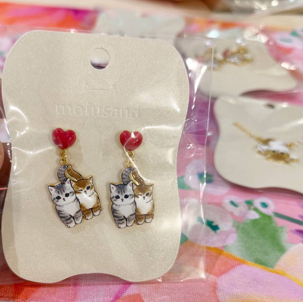 MOFUSAND FROM JAPAN SHAKEYURA EARRINGS (OUTING TOGETHER)