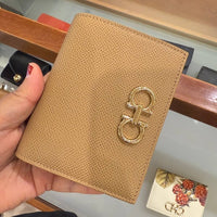 FERRAGAMO GANCINI COMPACT WALLET CALF LEATHER SMALL BIFOLD 726512 LIGHT BROWN