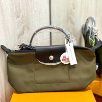 LONGCHAMP LE PLIAGE LE PLIAGE ENERGY POUCH 30030 HSR 892 KAKI GREEN