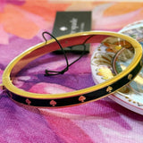 KATE SPADE SPOT THE SPADE ENAMEL HINGED BANGLE BRACELET IN BLACK KJ727