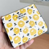 COACH SNAP WALLET WITH FLORAL PRINT - CHALK/ BUTTERCUP MULTI CBO76 YELLOW
